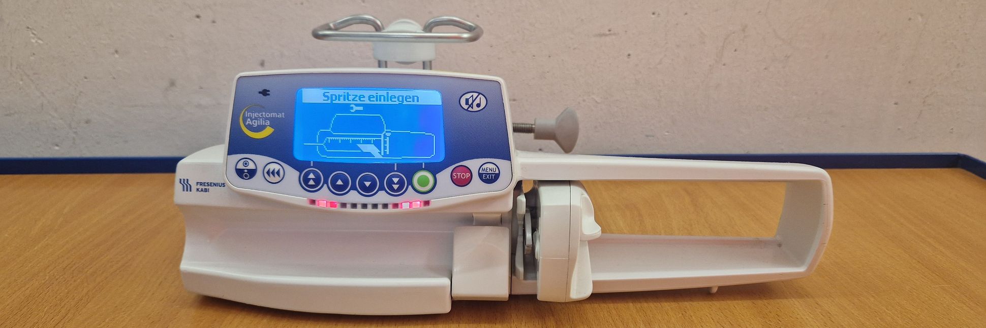 Gerät zur gleichmäßigen Medikamentengabe über einen längeren Zeitraum