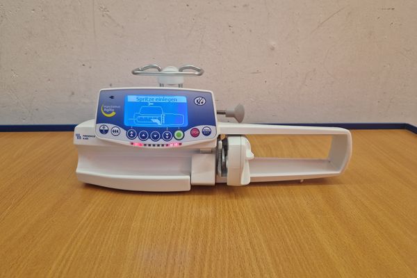 Gerät zur gleichmäßigen Medikamentengabe über einen längeren Zeitraum