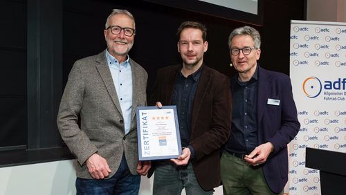 RuhrtalRadweg erhält 4-Sterne-Klassifizierung des ADFC auf der ITB 
