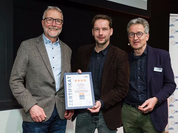 RuhrtalRadweg erhält 4-Sterne-Klassifizierung des ADFC auf der ITB 
