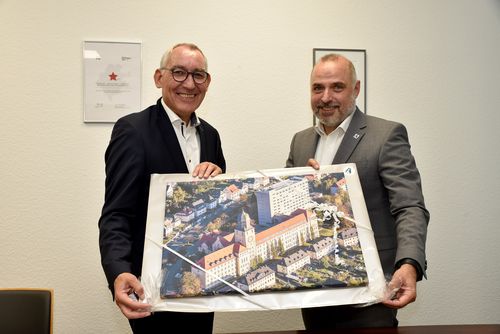Regierungspräsident Heinrich Böckelühr besucht Bürgermeister